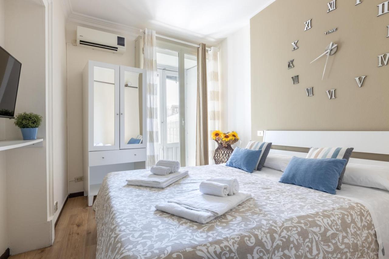 Ferienwohnung La Casa Di Carta In Piazza Stesicoro Catania Exterior foto