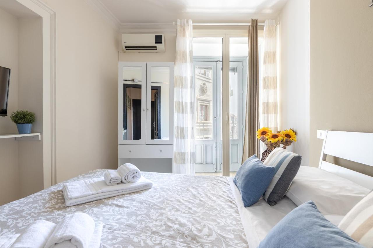 Ferienwohnung La Casa Di Carta In Piazza Stesicoro Catania Exterior foto