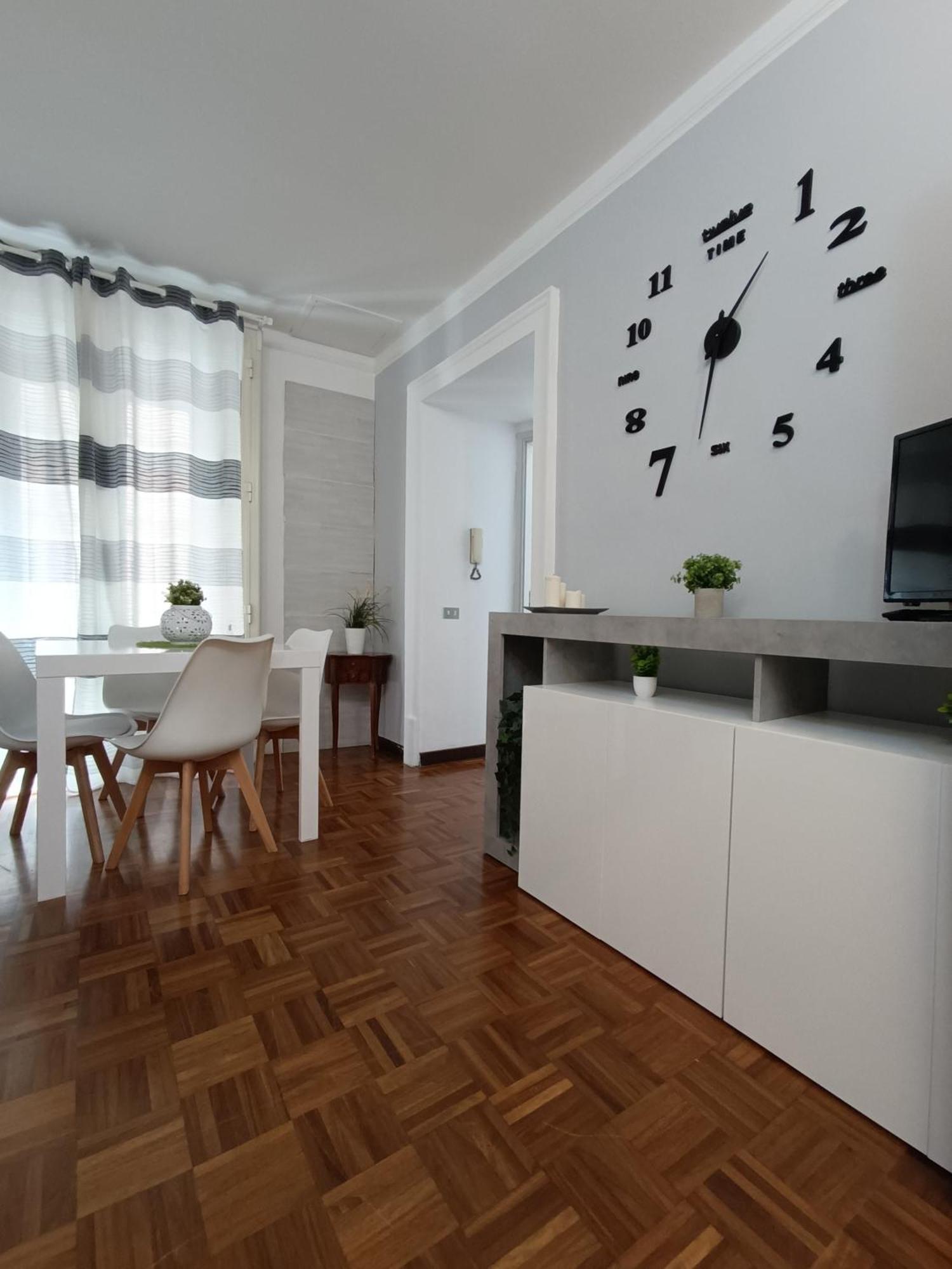Ferienwohnung La Casa Di Carta In Piazza Stesicoro Catania Exterior foto