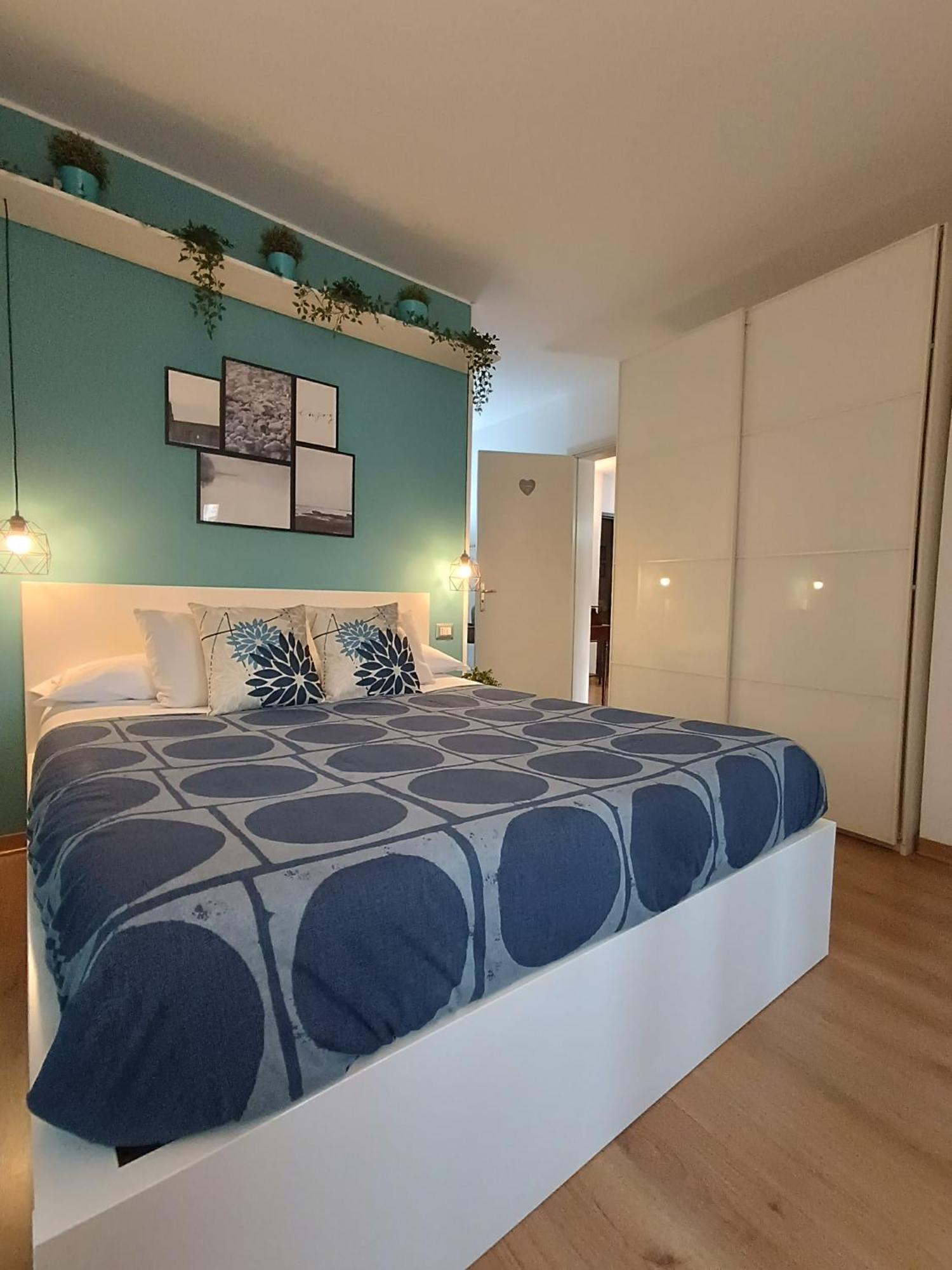Ferienwohnung La Casa Di Carta In Piazza Stesicoro Catania Exterior foto